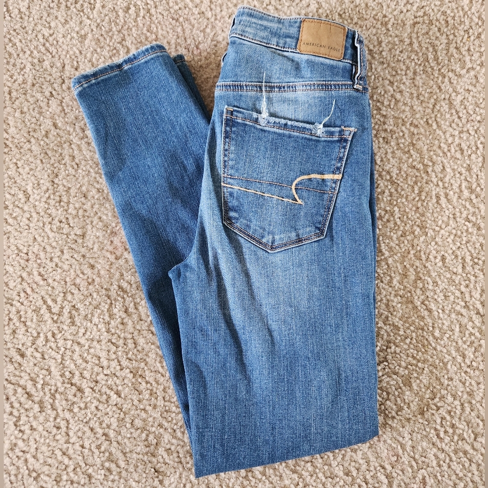 American Eagle Super Hi Rise Jegging Crop